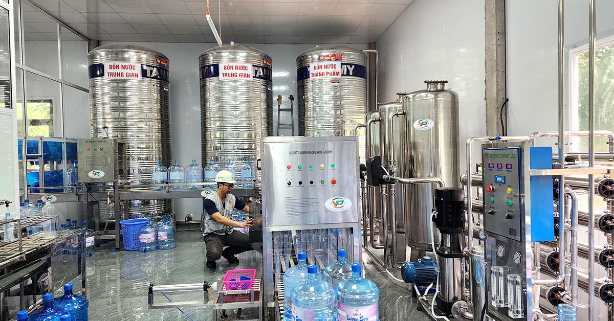 Dây chuyền sản xuất nước tinh khiết tại Lương Sơn - Hòa Bình