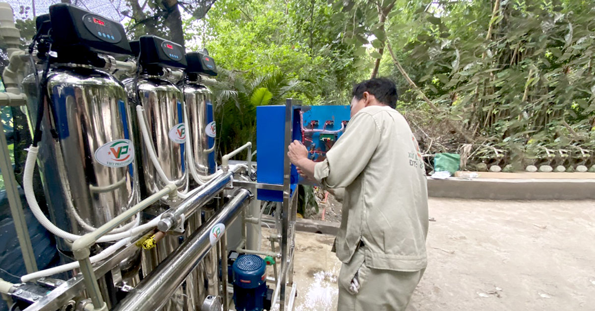 Kết nối tủ điện điều khiển
