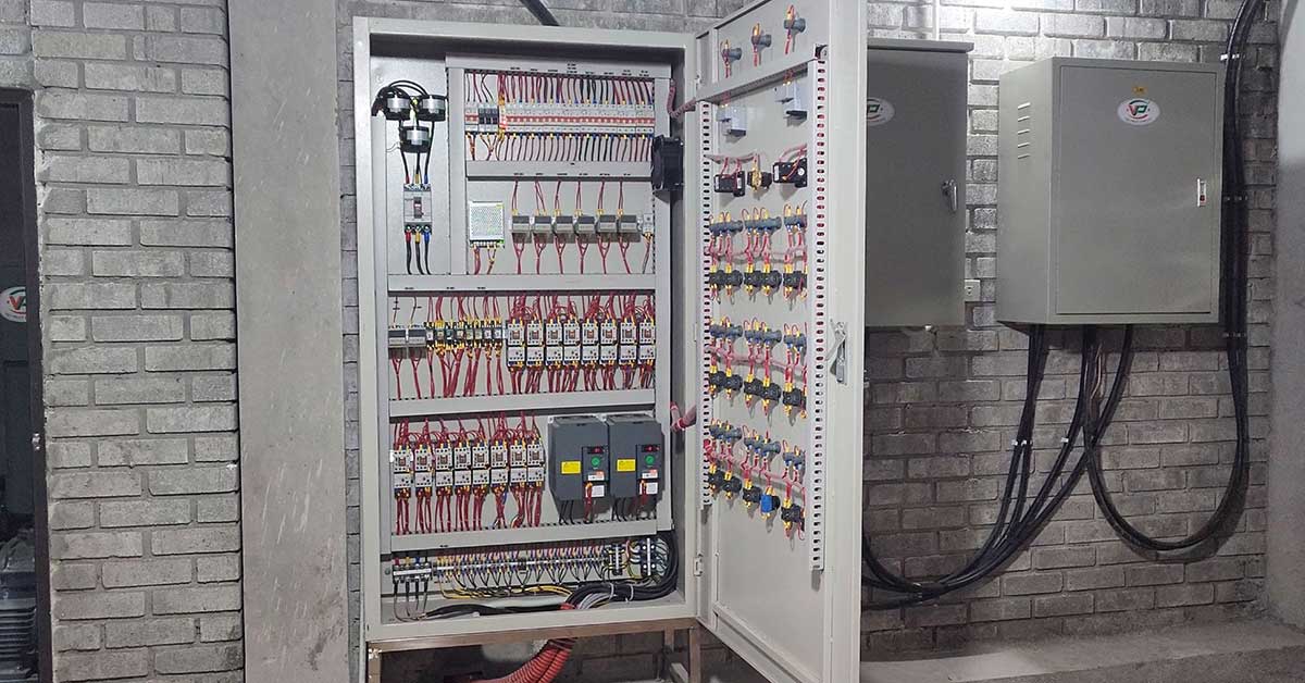 Hệ thống tủ điện điều khiển