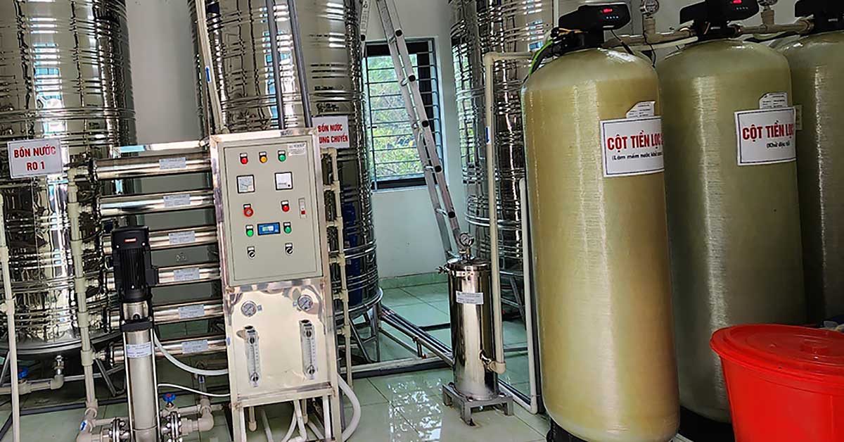 Việt Phát lắp đặt hệ thống xử lý nước cấp cho công ty dược phẩm tại Hoà Bình
