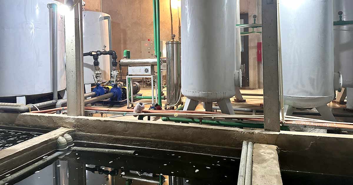 Hệ thống bể lắng, tiền xử lý trước khi vào cột lọc đa tầng