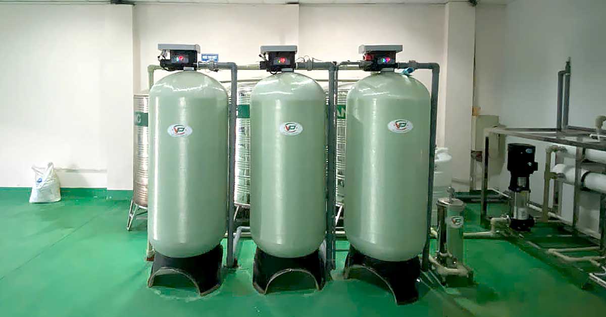 Hệ thống cột lọc áp lực đa tầng