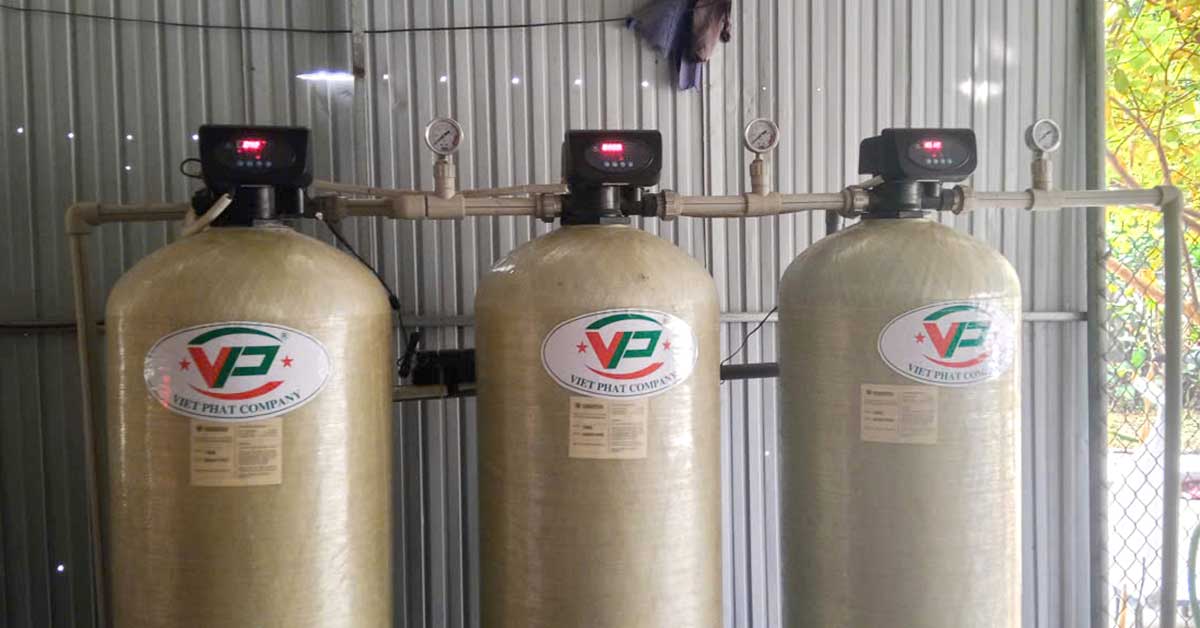 Hệ thống cột lọc áp lực đa tầng