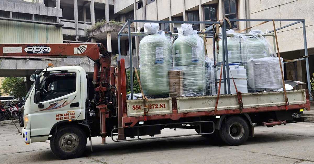 Vận chuyển hệ thống lọc nước công nghiệp 15m3/h đến Hà Nội