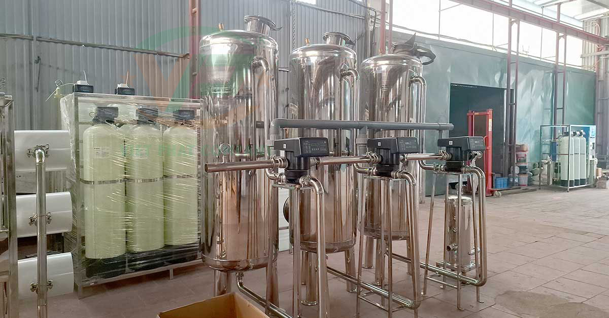 Hệ thống cột lọc áp lực đa tầng inox