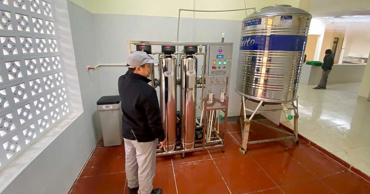 Hệ thống lọc nước RO công nghiệp 300l/h số 4 của dự án