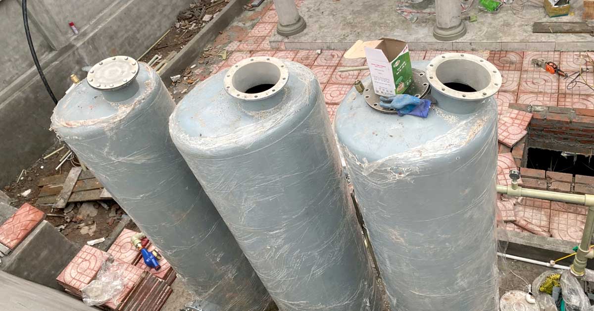 Cụm cột lọc áp lực đa tầng